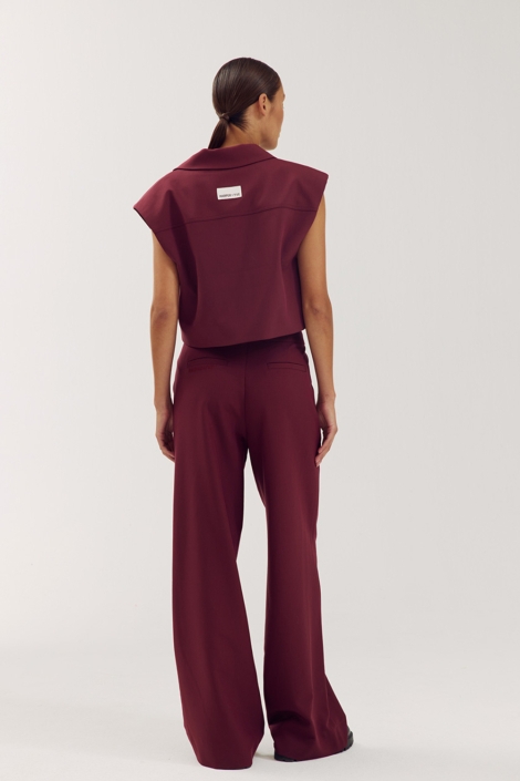 Harper & Yve bordeaux dames gilet | Model