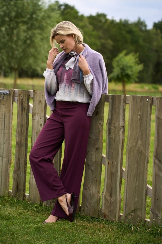 NED paarse dames vest | Sfeerbeeld, In situatie