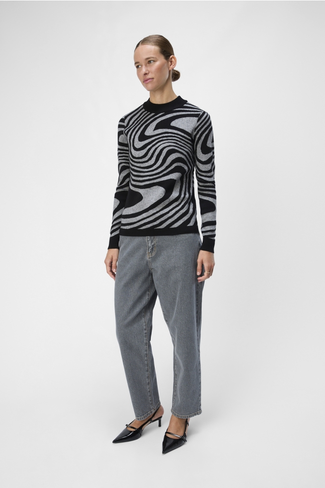 Object zwarte dames trui | Model