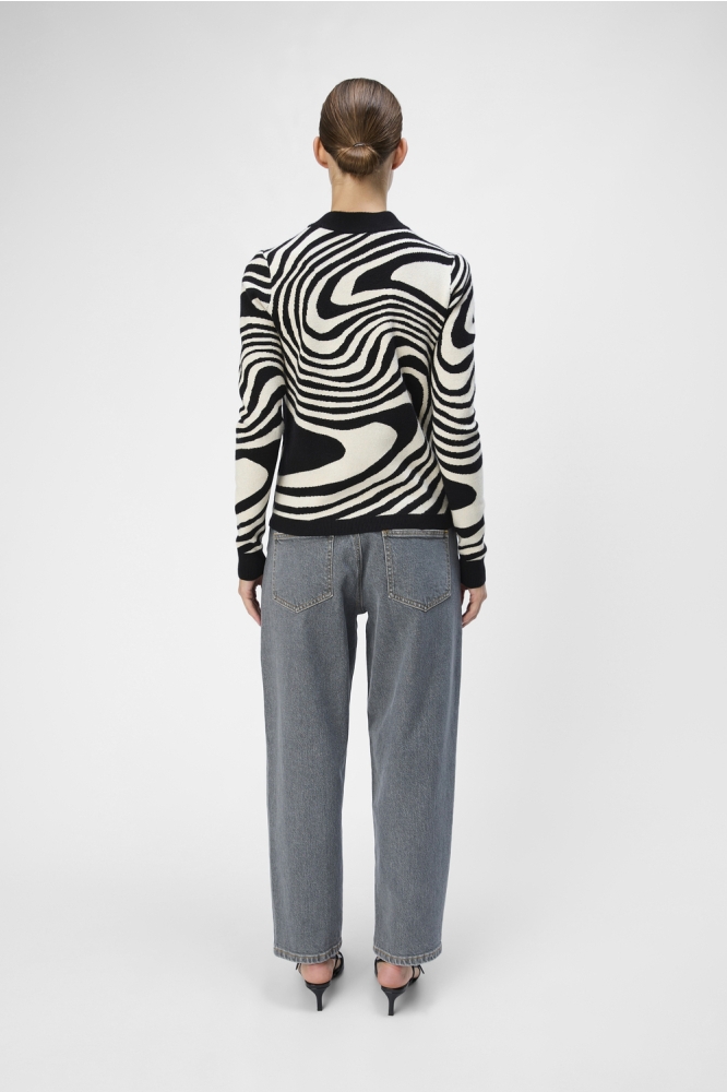 Object zwarte dames trui | Model