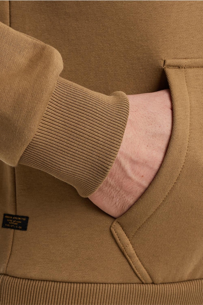 PME legend bruine heren sweater | Close up