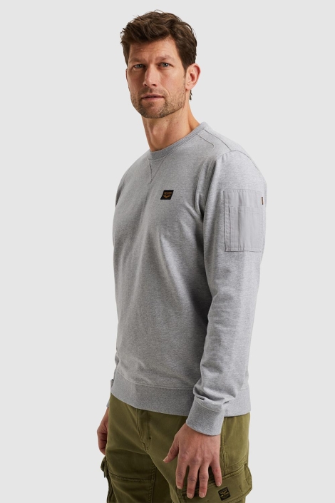 PME legend grijze heren sweater | Model zijaanzicht