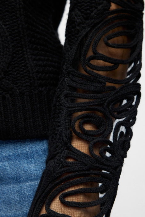 Object zwarte dames trui | Close up