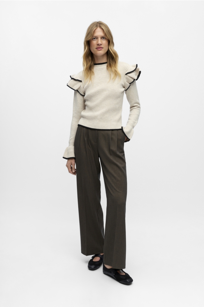 Object beige dames trui | Model