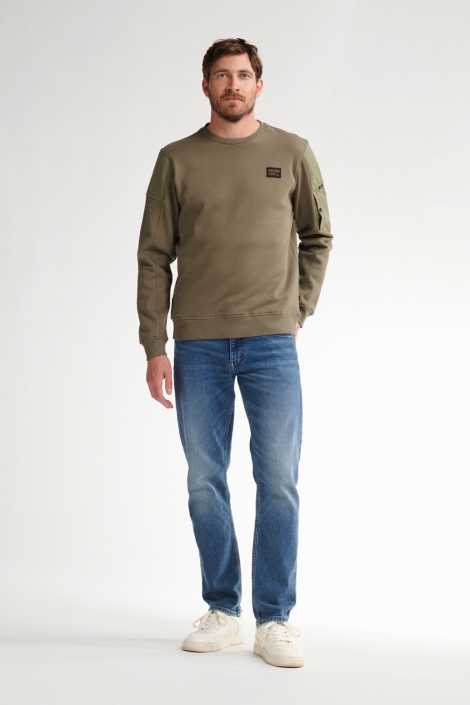 Petrol Industries groene heren sweater | Model