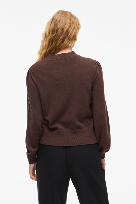 Vila bruine dames trui | Model achteraanzicht