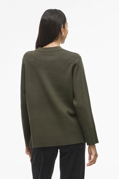 Vila groene dames trui | Model achteraanzicht
