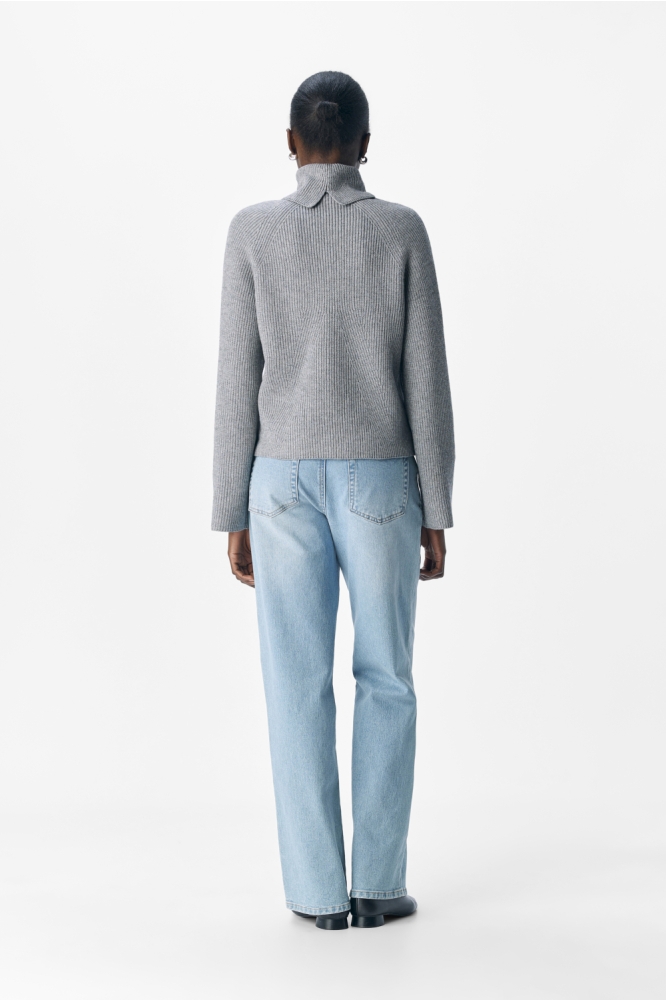 Object grijze dames trui | Model