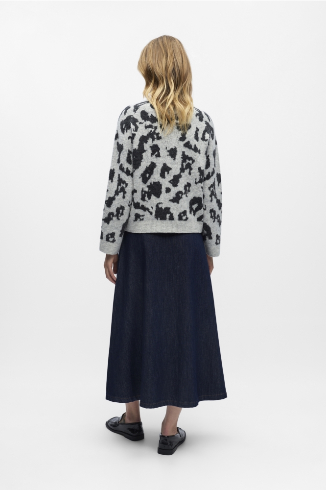 Object grijze dames trui | Model achteraanzicht