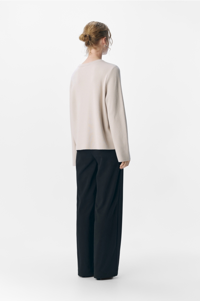 Object beige dames trui | Model