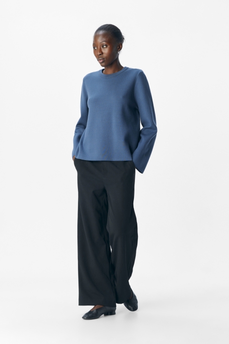 Object blauwe dames trui | Model