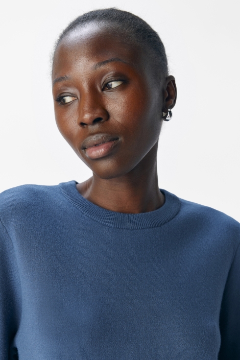 Object blauwe dames trui | Close up