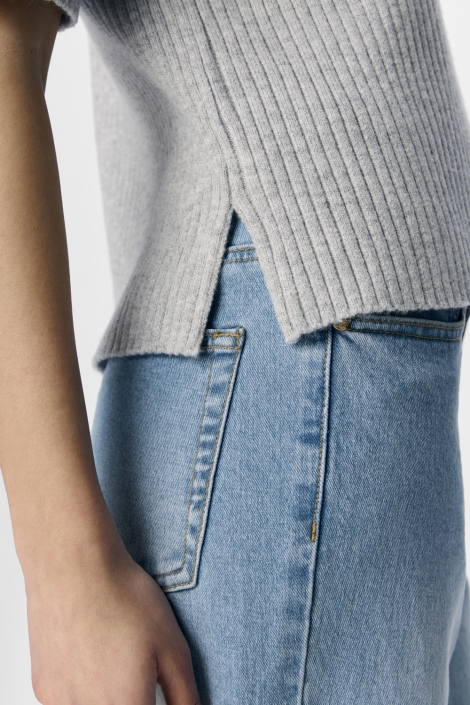 Object grijze dames trui | Close up