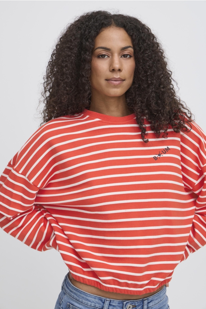 Ichi rode dames sweater | Model vooraanzicht