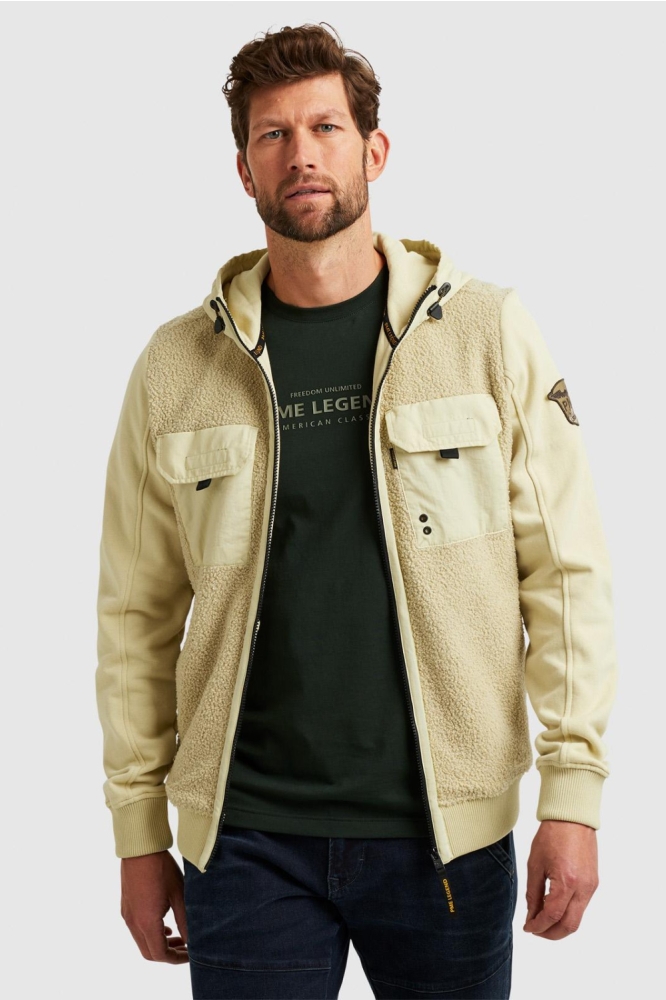 PME legend beige heren vest | Model vooraanzicht
