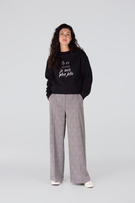 Juffrouw Jansen zwarte dames sweater | Model