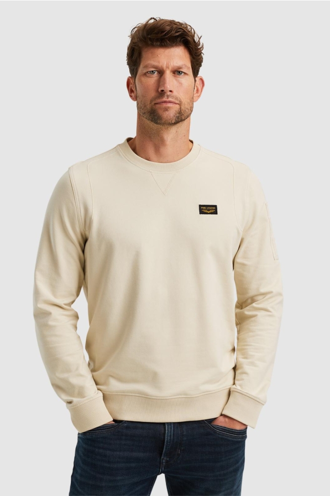 PME legend beige heren sweater | Model vooraanzicht