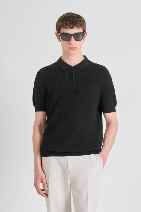 Antony Morato zwarte heren polo | Model vooraanzicht