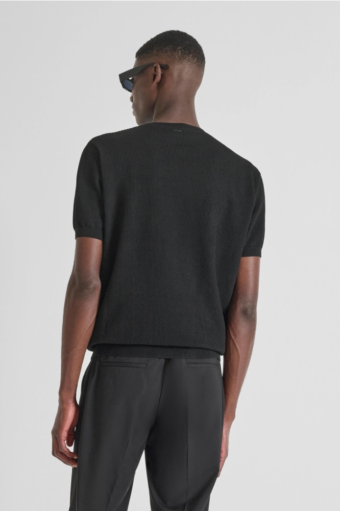 Antony Morato zwarte heren t-shirt | Model achteraanzicht