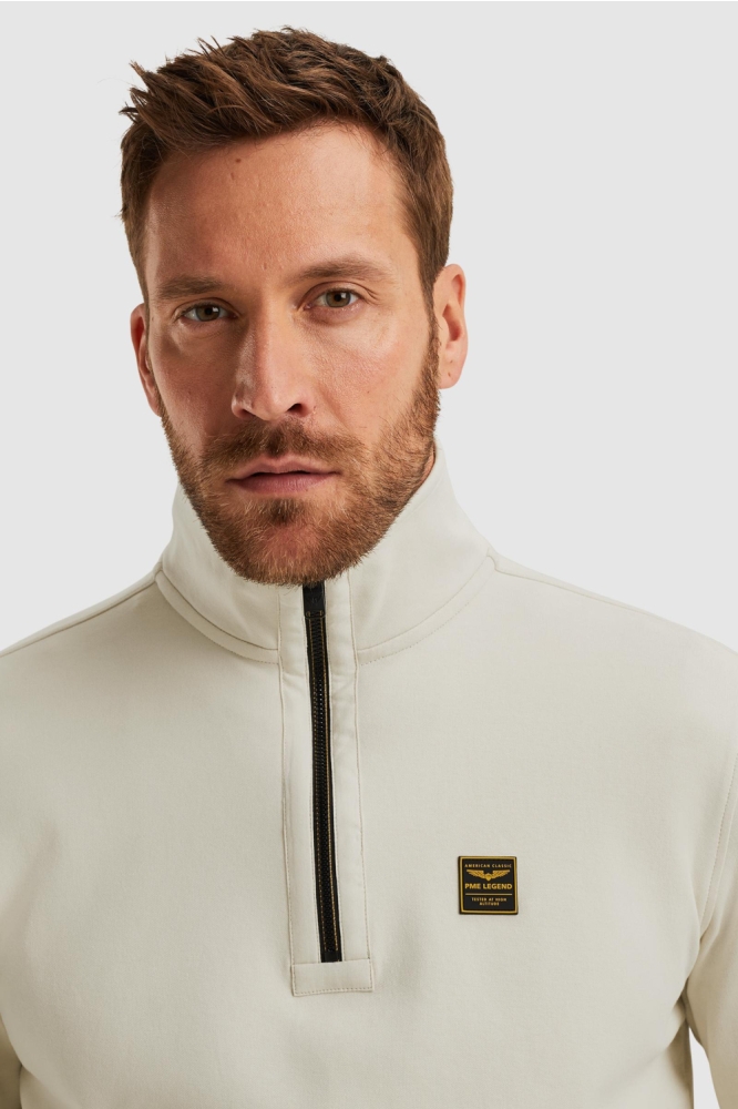 PME legend beige heren sweater | Close up
