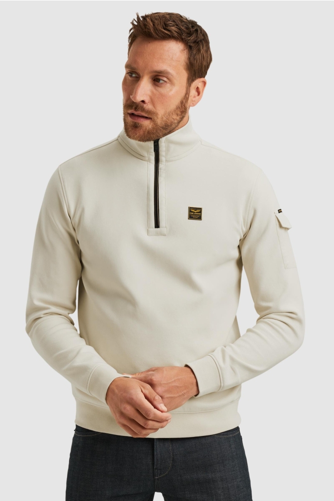 PME legend beige heren sweater | Model vooraanzicht