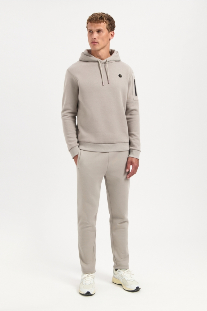 NO-EXCESS grijze heren sweater | Model