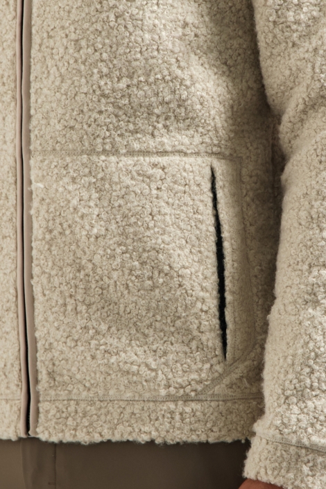 NO-EXCESS beige heren vest | Close up