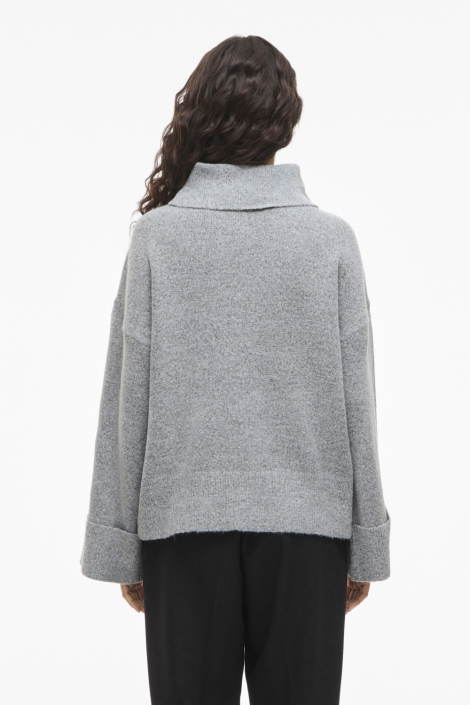 Vila grijze dames trui | Model achteraanzicht