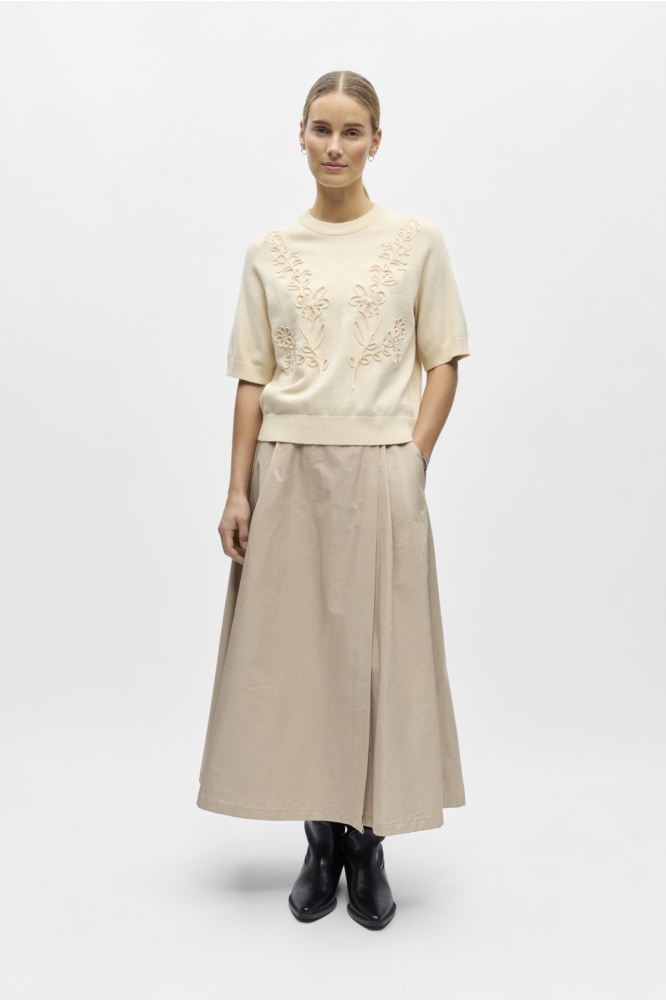 Object zand dames trui | Model