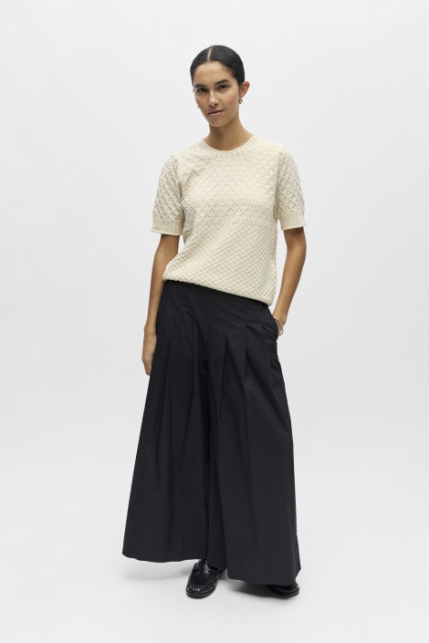 Object beige dames trui | Model vooraanzicht