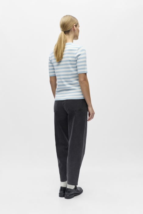 Object blauwe dames trui | Model achteraanzicht