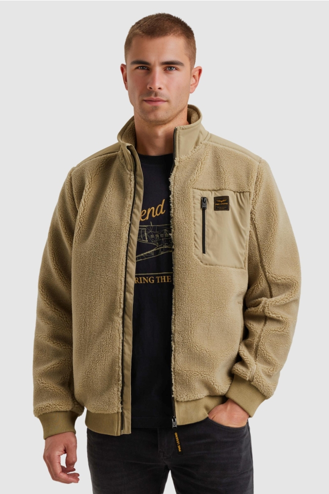 PME legend zand heren vest | Model vooraanzicht