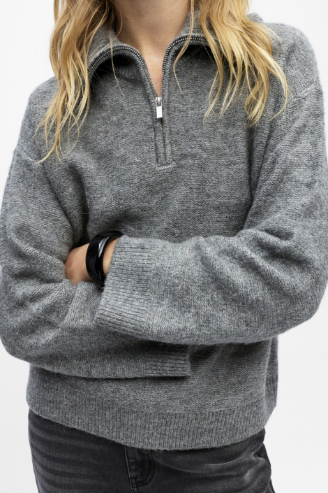 Object grijze dames trui | Close up