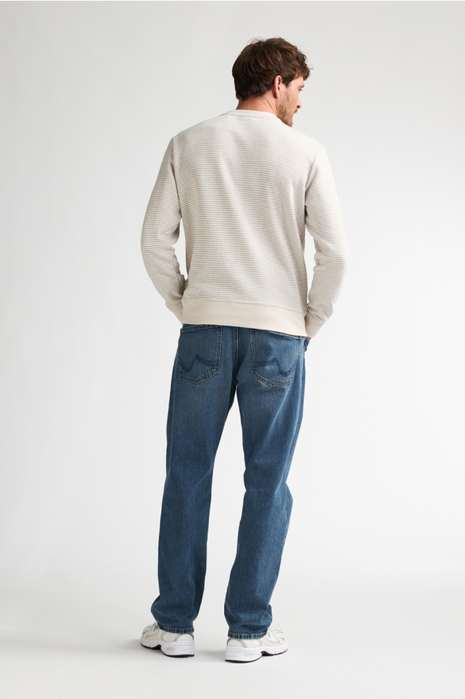 Petrol Industries ecru heren trui | Model achteraanzicht