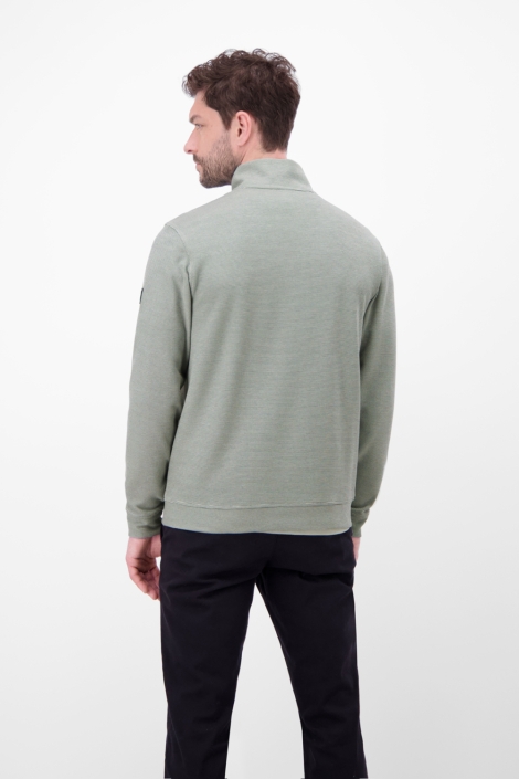 Lerros groene heren trui | Model achteraanzicht