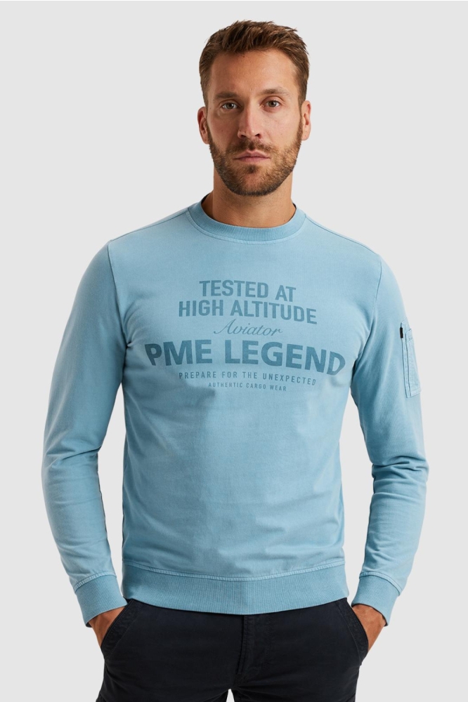 PME legend blauwe heren sweater | Model vooraanzicht