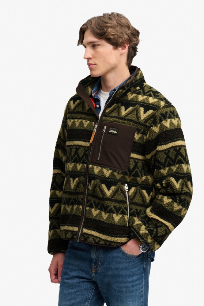 Superdry groene heren jas | Model vooraanzicht