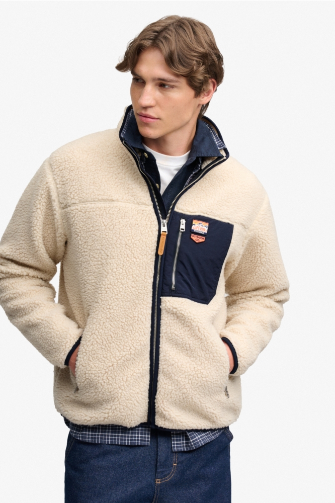 Superdry beige heren vest | Model vooraanzicht