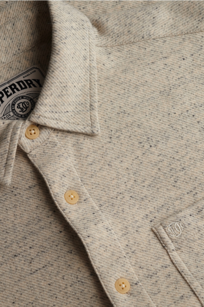 Superdry ecru heren overhemd | Close up