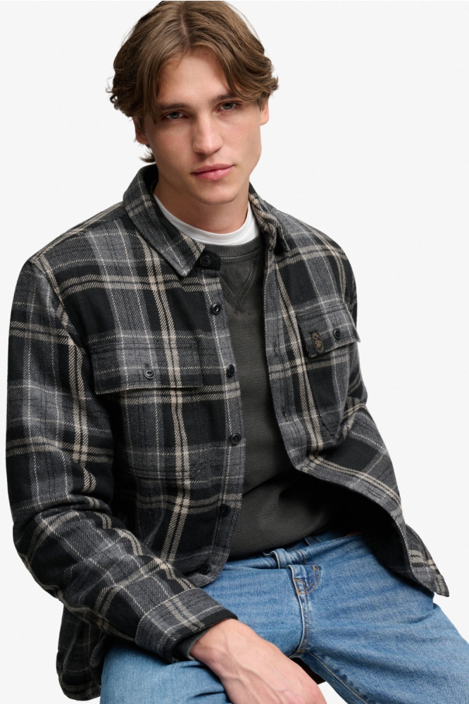 Superdry zwarte heren jas | Model vooraanzicht