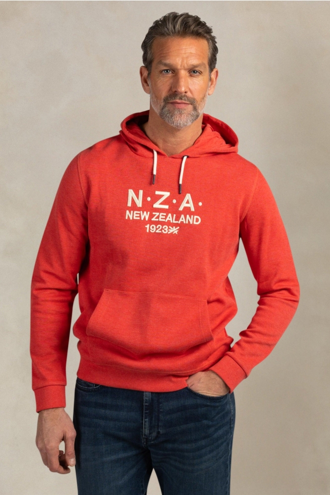 NZA oranje heren sweater | Model vooraanzicht