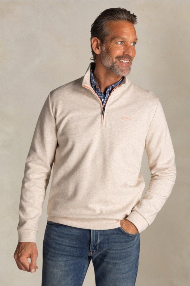 NZA beige heren trui | Model vooraanzicht