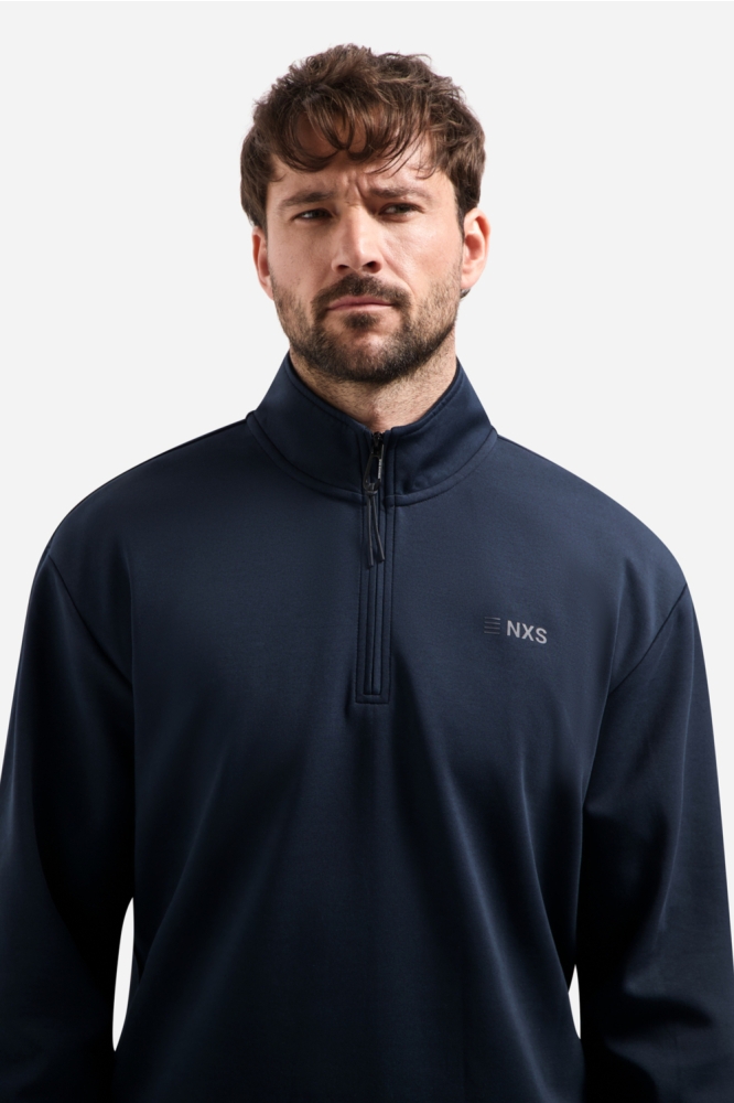 NO-EXCESS blauwe heren sweater | Close up