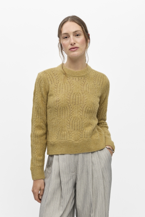 Object groene dames trui | Model vooraanzicht
