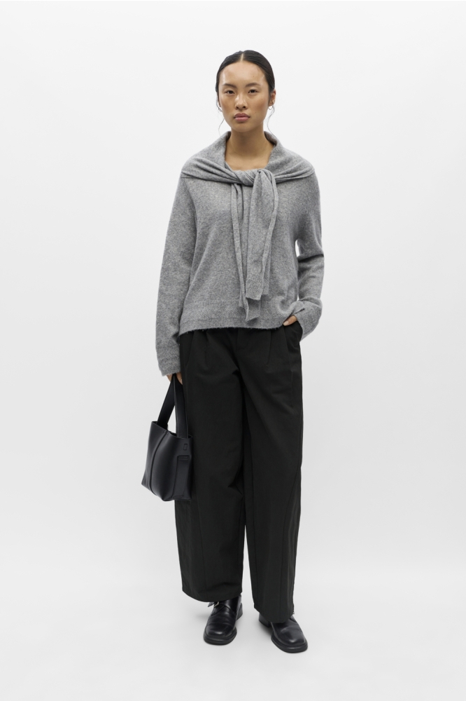 Object grijze dames trui | Model