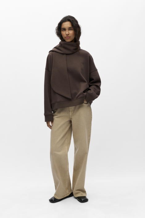 Object bruine dames sweater | Model