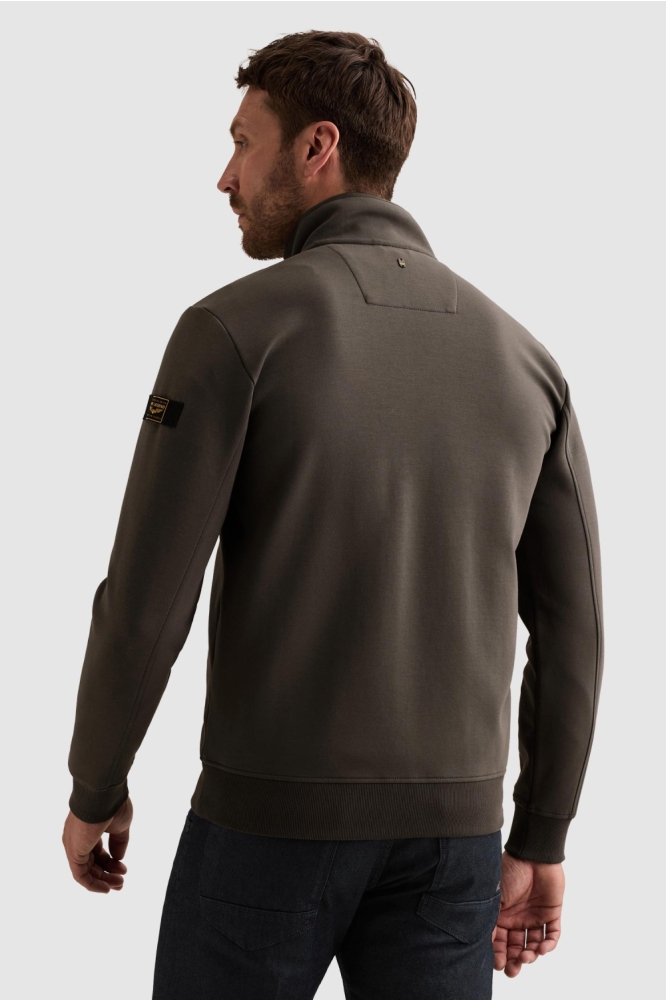 PME legend groene heren vest | Model achteraanzicht