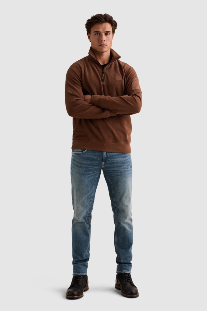 PME legend bruine heren trui | Model
