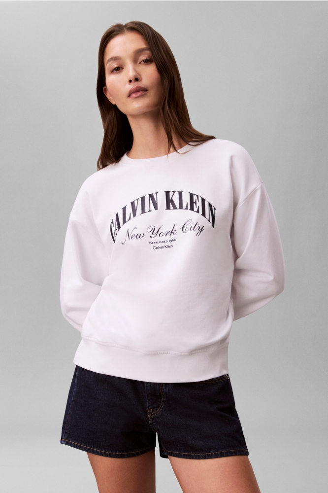Calvin Klein witte dames sweater | Model vooraanzicht