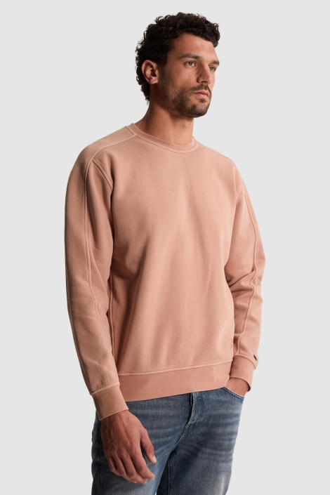 Cast Iron oranje heren sweater | Model vooraanzicht